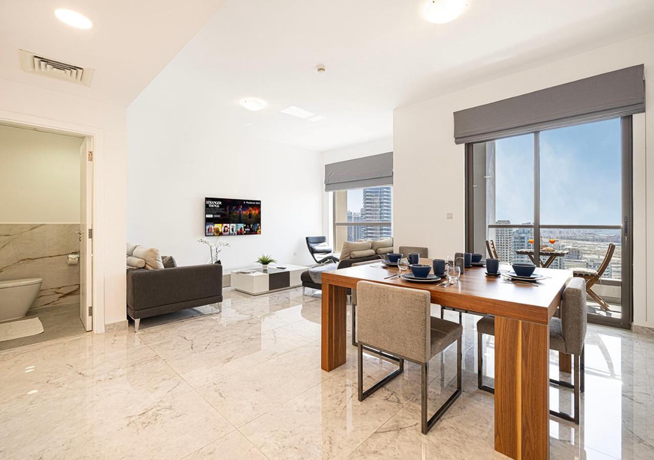 Luxury Beachfront 2Bd Apt, Shams, Jbr Dubai Buitenkant foto