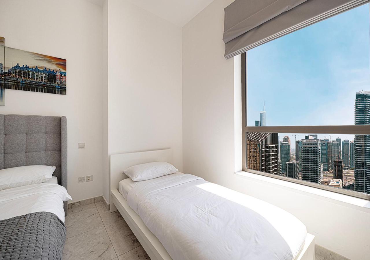 Luxury Beachfront 2Bd Apt, Shams, Jbr Dubai Buitenkant foto