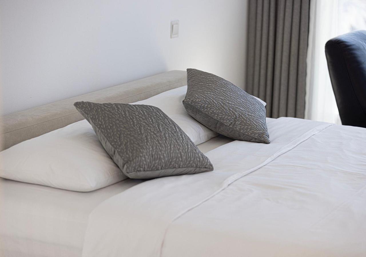 Luxury Beachfront 2Bd Apt, Shams, Jbr Dubai Buitenkant foto